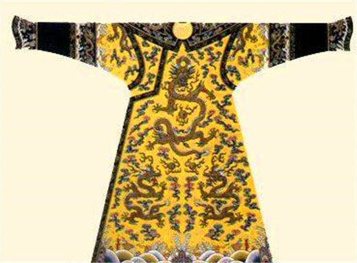 原来清朝皇后服饰都是这样的？揭皇后的朝服是由什么组成的？